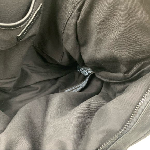 Massimo Dutti Quilted Tote bag with leather zip - Picture 9 of 12